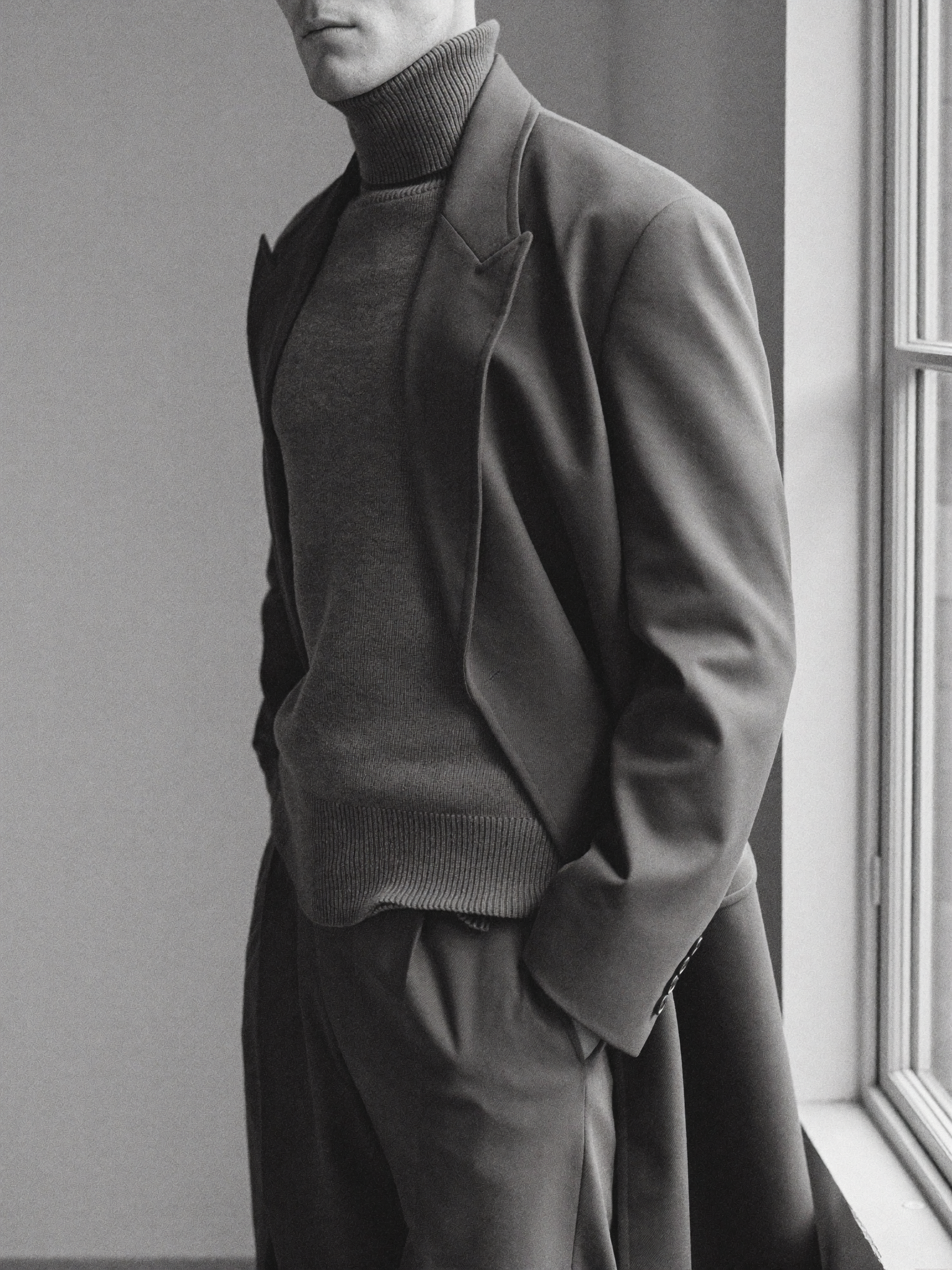 The Cashmere Turtleneck — Voss & Grey