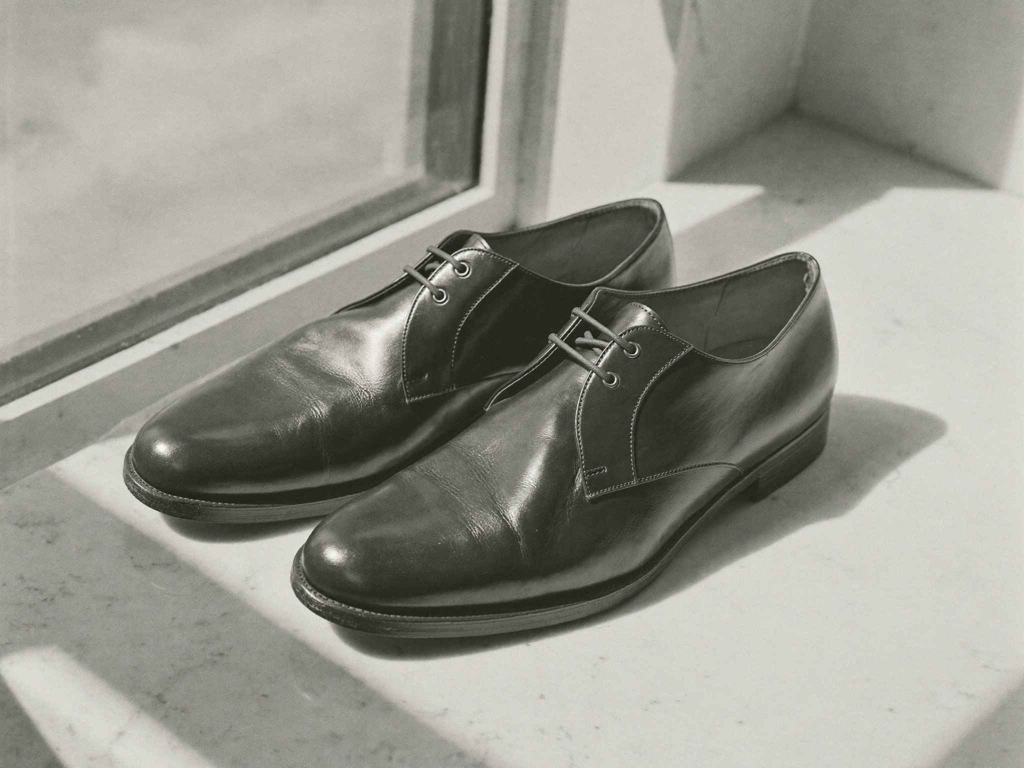 The Oxford — Voss & Grey