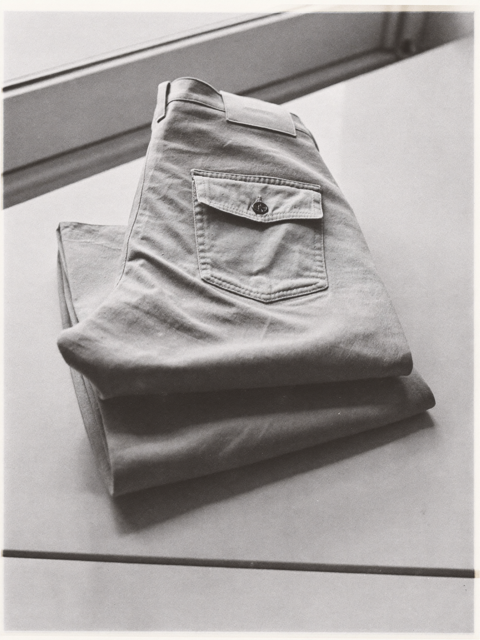 The Chino — Voss & Grey
